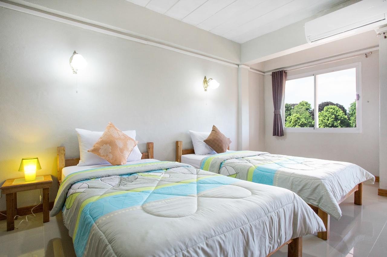 Baan Bangrak Residence Trang Eksteriør bilde