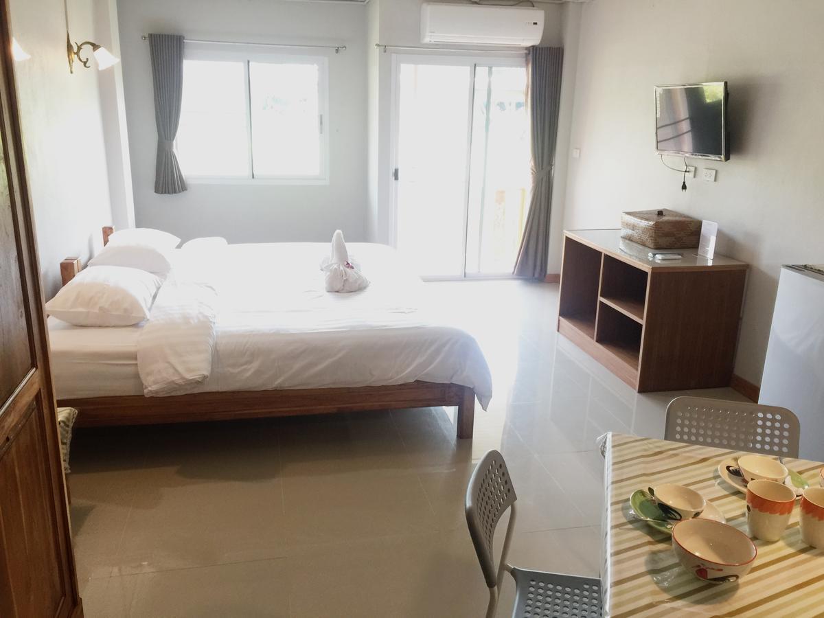 Baan Bangrak Residence Trang Eksteriør bilde